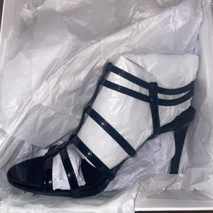 Size 6 straps Calvin Klein heels.